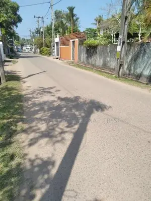 Land for Sale in Katubedda