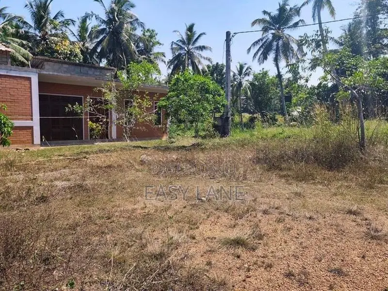 Land for Sale in Kalagedihena