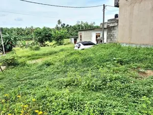 9.6 Perches Residential Bare Land for Sale Kahathuduwa