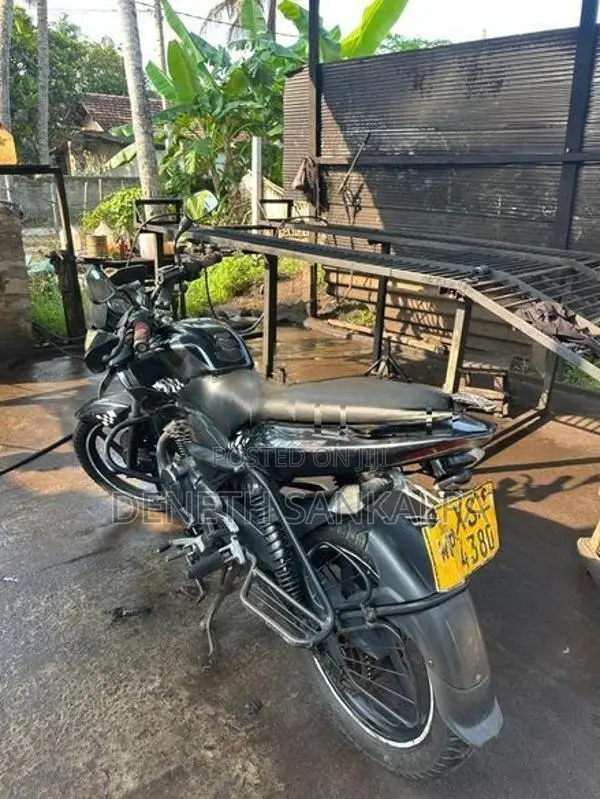 Bajaj Pulsar 135 2011