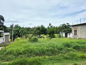 9.6 Perches Residential Bare Land for Sale Kahathuduwa