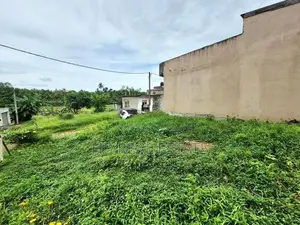 9.6 Perches Residential Bare Land for Sale Kahathuduwa