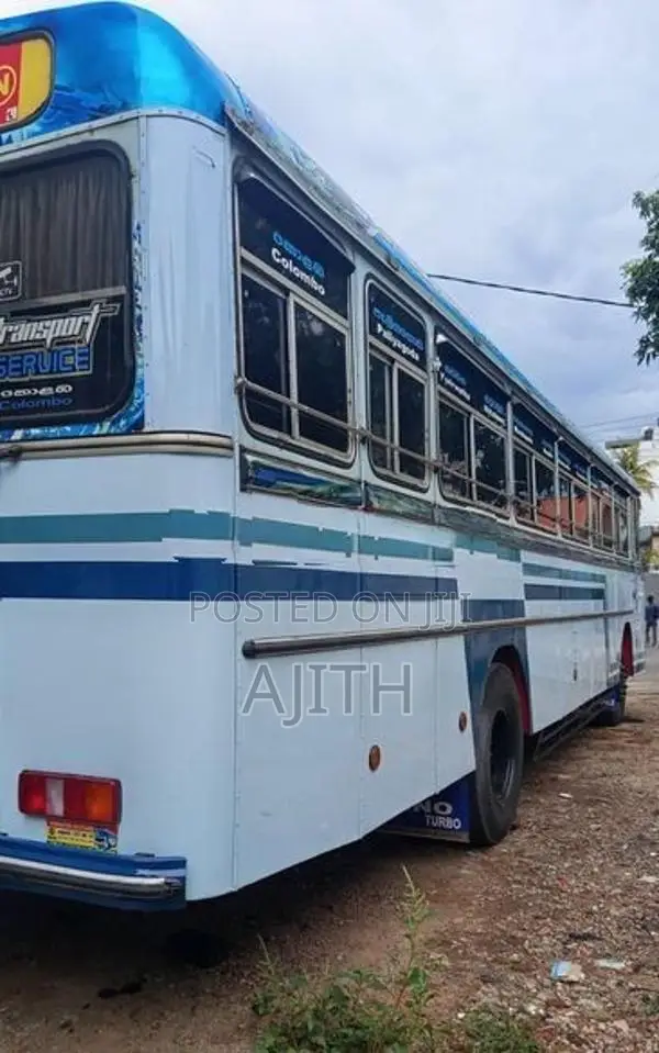 Ashok Leyland Viking 2013