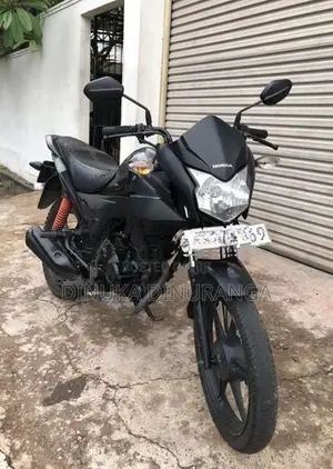 Honda Twister 2016