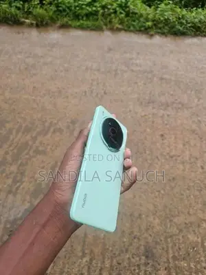 ZTE nubia (Used)