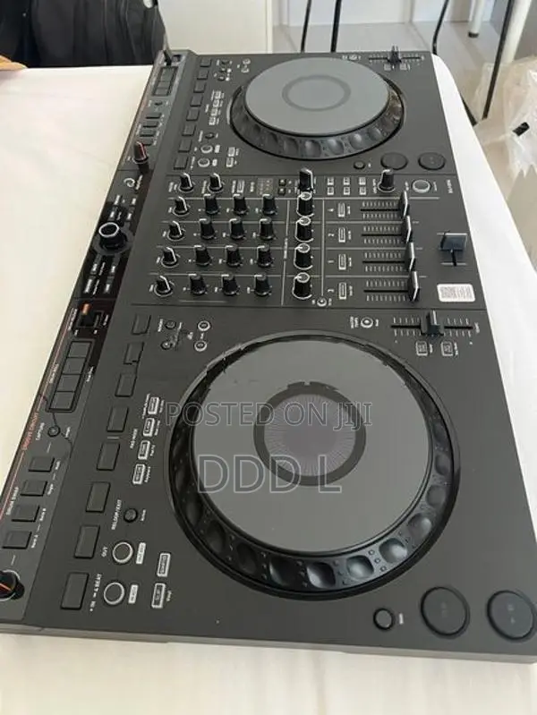 DDJ GRV 6 DJ Controller