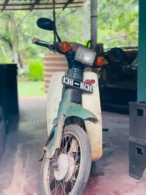 Yamaha Mate 2002