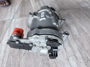 Nissan X Trail Hybrid NT32 AC Compressor