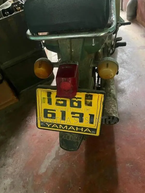 Yamaha Mate 2002