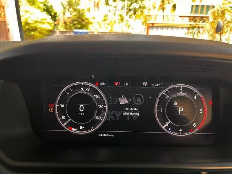 Land Rover Discovery 2019