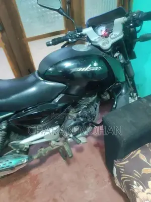 Bajaj Pulsar 150 2011