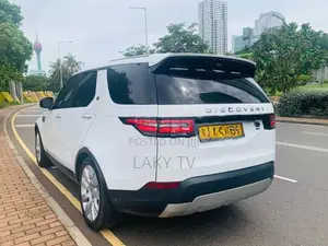 Land Rover Discovery 2019