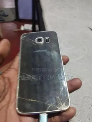 Samsung Galaxy S6 Edge (Used)