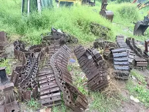 30 excavator chain sets