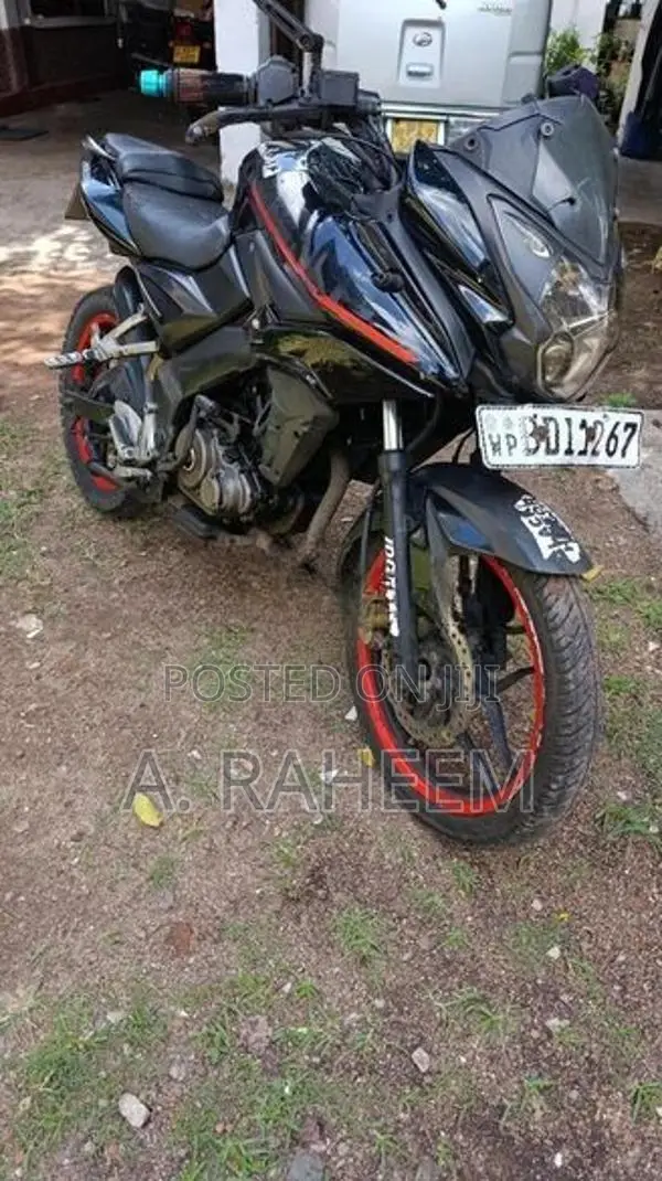 Bajaj Pulsar 150 2016