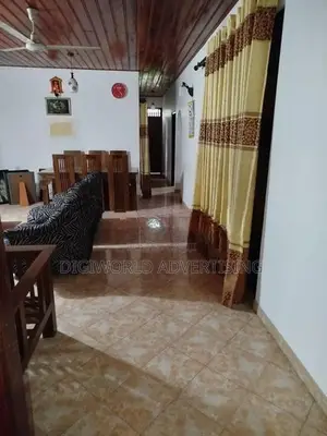 Hose for Rent in Hikkaduwa