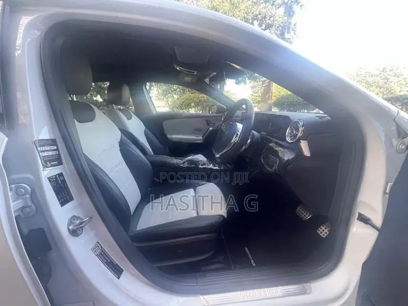 Mercedes Benz A180 AMG Line 2019