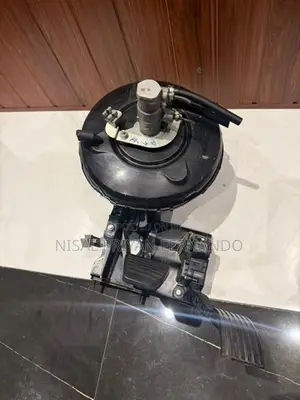 Mitsubishi Canter 4P10 Brake Booster With Pump