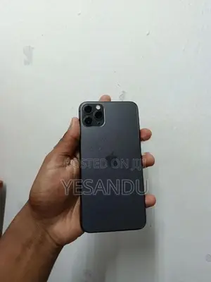 Apple iPhone 11 Pro Max (Used)