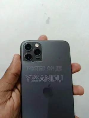 Apple iPhone 11 Pro Max (Used)