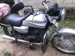 Honda CD Down 2000