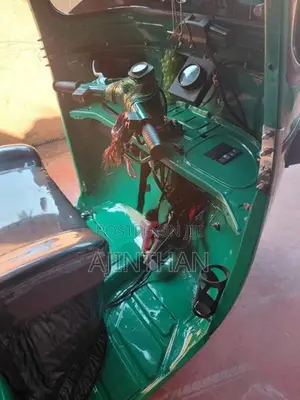 Bajaj RE 1985