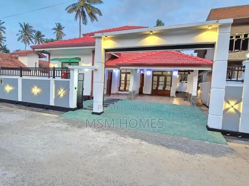 Negombo Brand New House For Sale in Thibirigaskatuwa