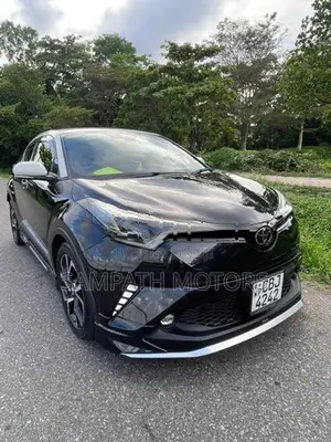Toyota CHR NGX10 2019