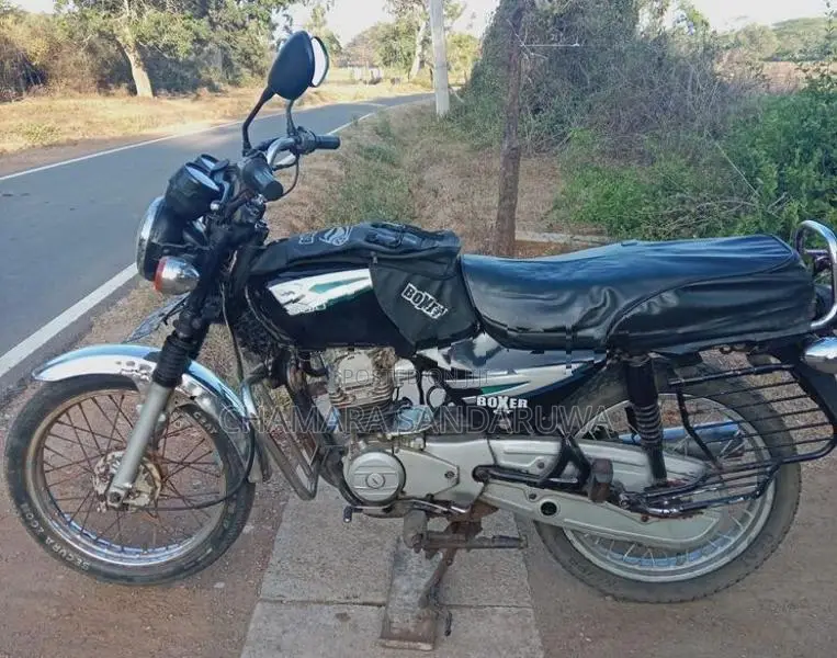 Bajaj Boxer 2003