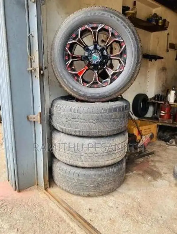 Toyota KDH Van Tire ×4 + Alloy Wheel 235/60 16