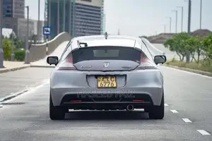Honda CRZ 2011