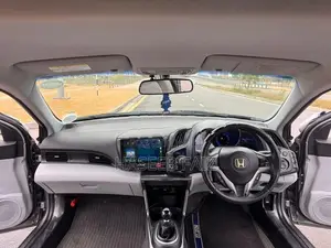 Honda CRZ 2011