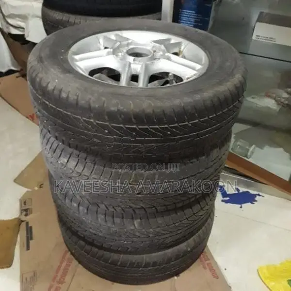 used 13" Alloy Wheels With Tyres 175/65/14