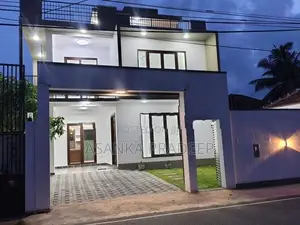 Brand New Two Storey House with 4 rooms for sale in Kottawa(ikj99)