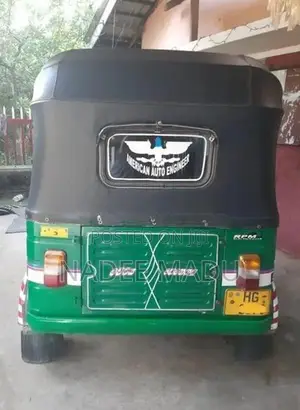 Bajaj RE 2003