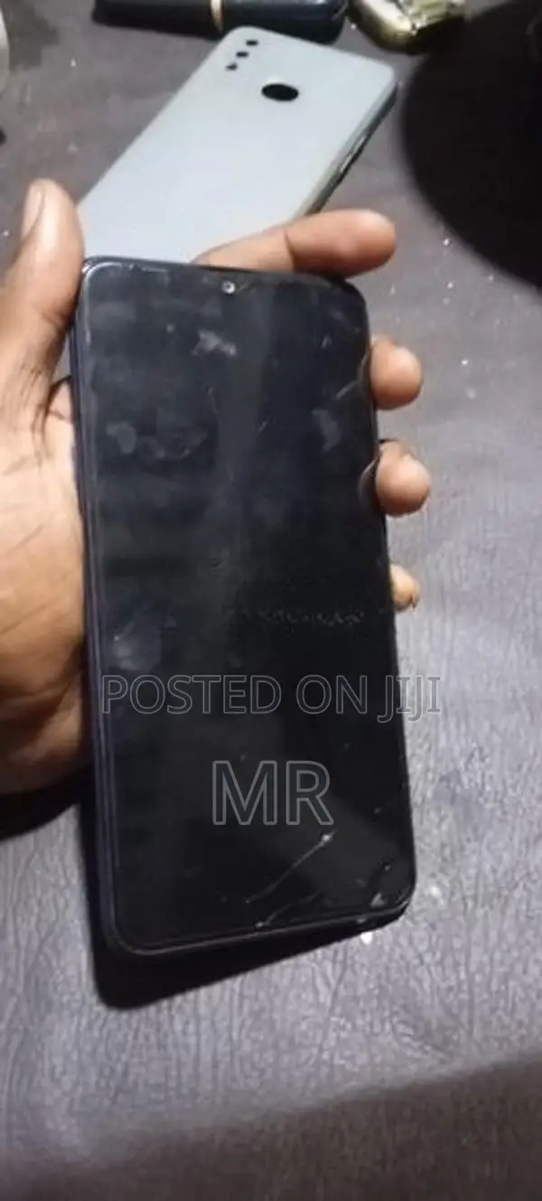Samsung Galaxy A10s (Used)