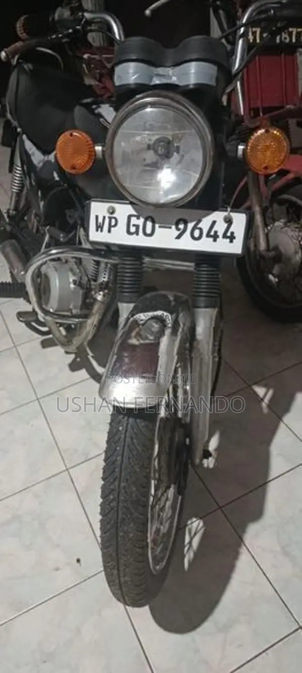 Bajaj Boxer 2002