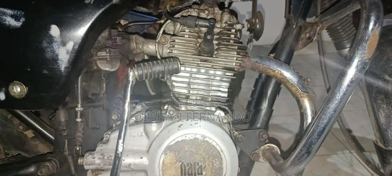 Bajaj Boxer 2002