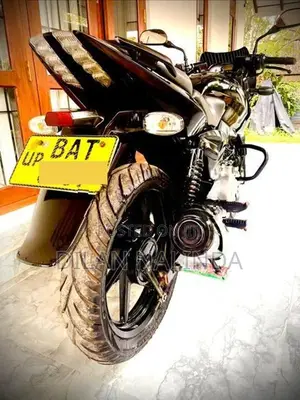 Bajaj Pulsar 180 2013