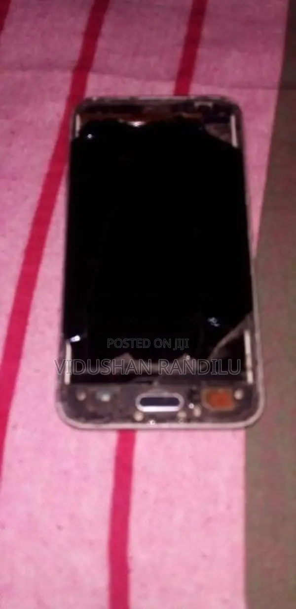 Samsung Galaxy J1 (Used)