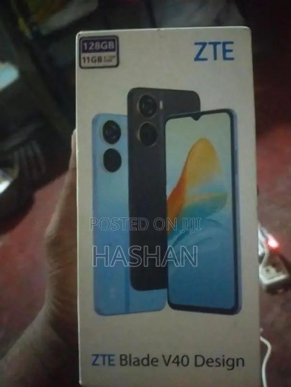 ZTE Blade V40 Design (Used)