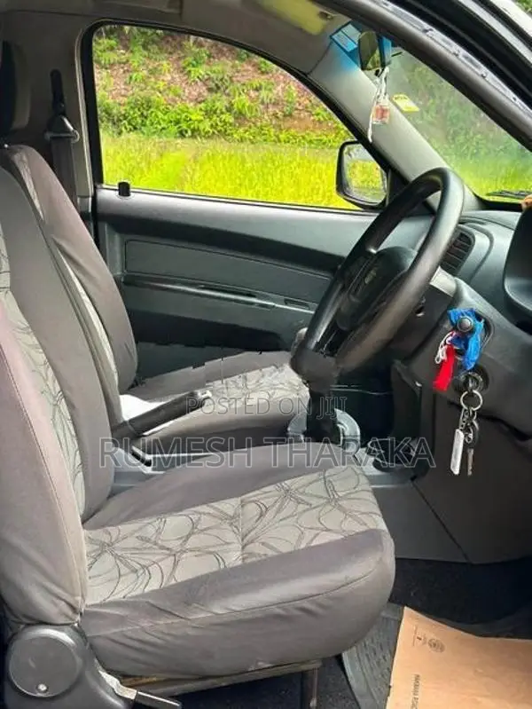 Tata Xenon 2015
