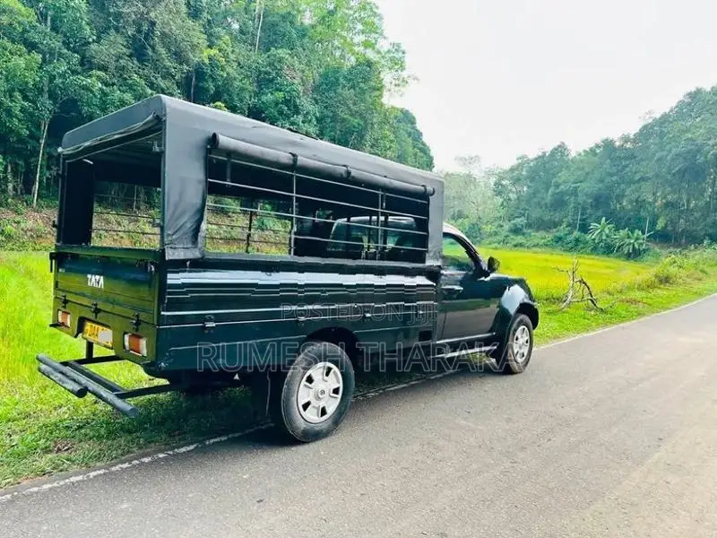 Tata Xenon 2015