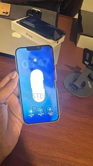 Apple iPhone 14 (Used)