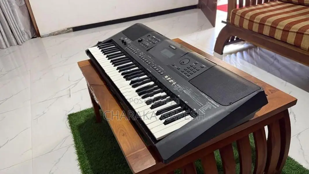 Yamaha PSR E463 Organ