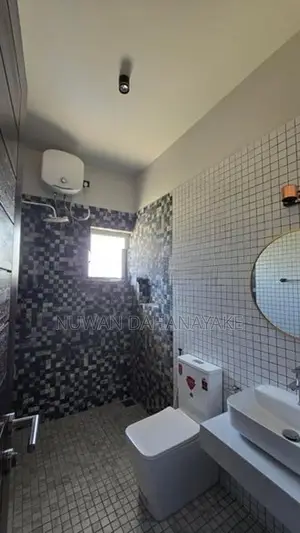 Brand New Modern House - Canterbury Golf, Kahathuduwa