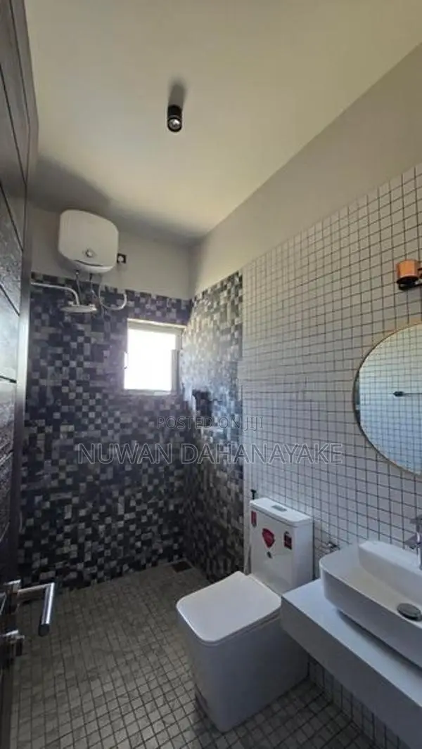 Brand New Modern House - Canterbury Golf, Kahathuduwa