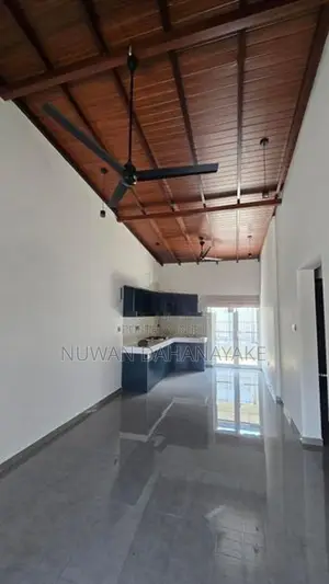 Brand New Modern House - Canterbury Golf, Kahathuduwa