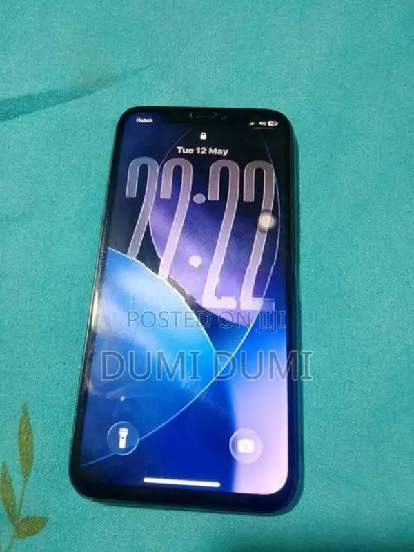 Apple iPhone 11 Pro 256GB (Used)