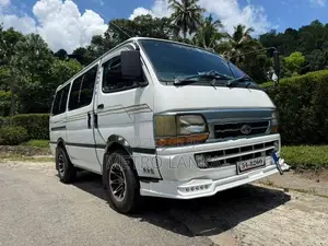 Toyota Dolphin LH102 1991